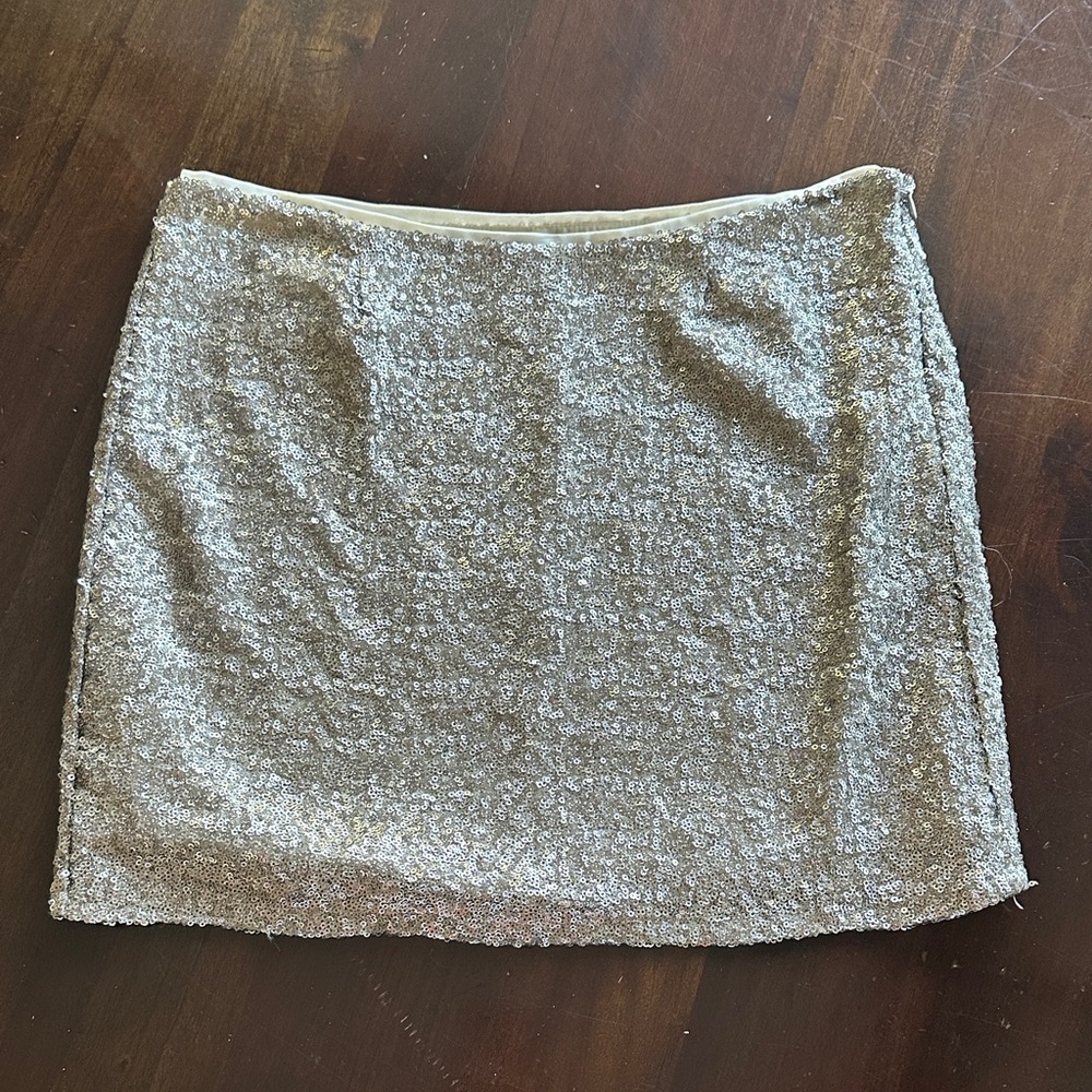 GAP Silver Sequin Pencil Skirt